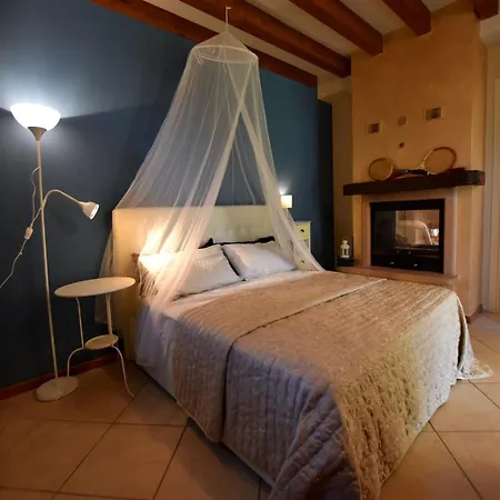 Apartamento In With Pool, Garden And View
