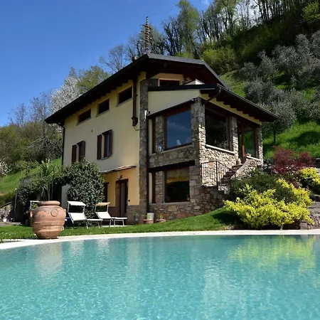 Apartamento In With Pool, Garden And View *