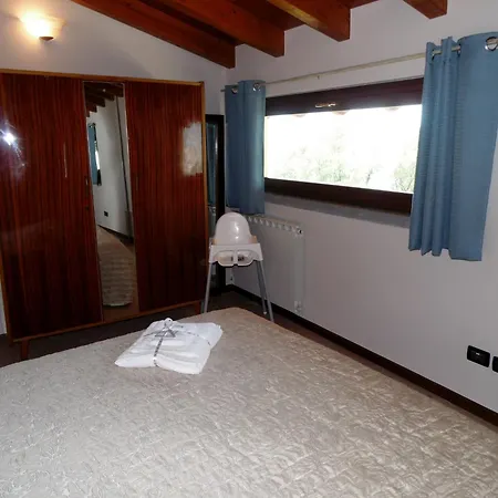 Apartamento In With Pool, Garden And View *