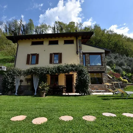 Apartamento In With Pool, Garden And View *