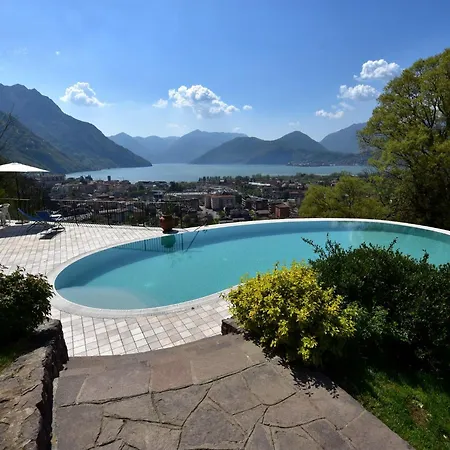 In With Pool, Garden And View *